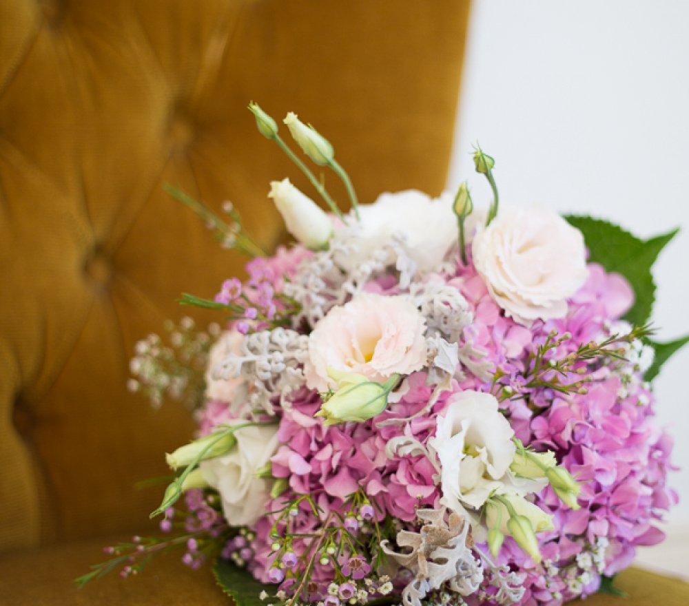 bouquet de la mariée aux couleurs pastels